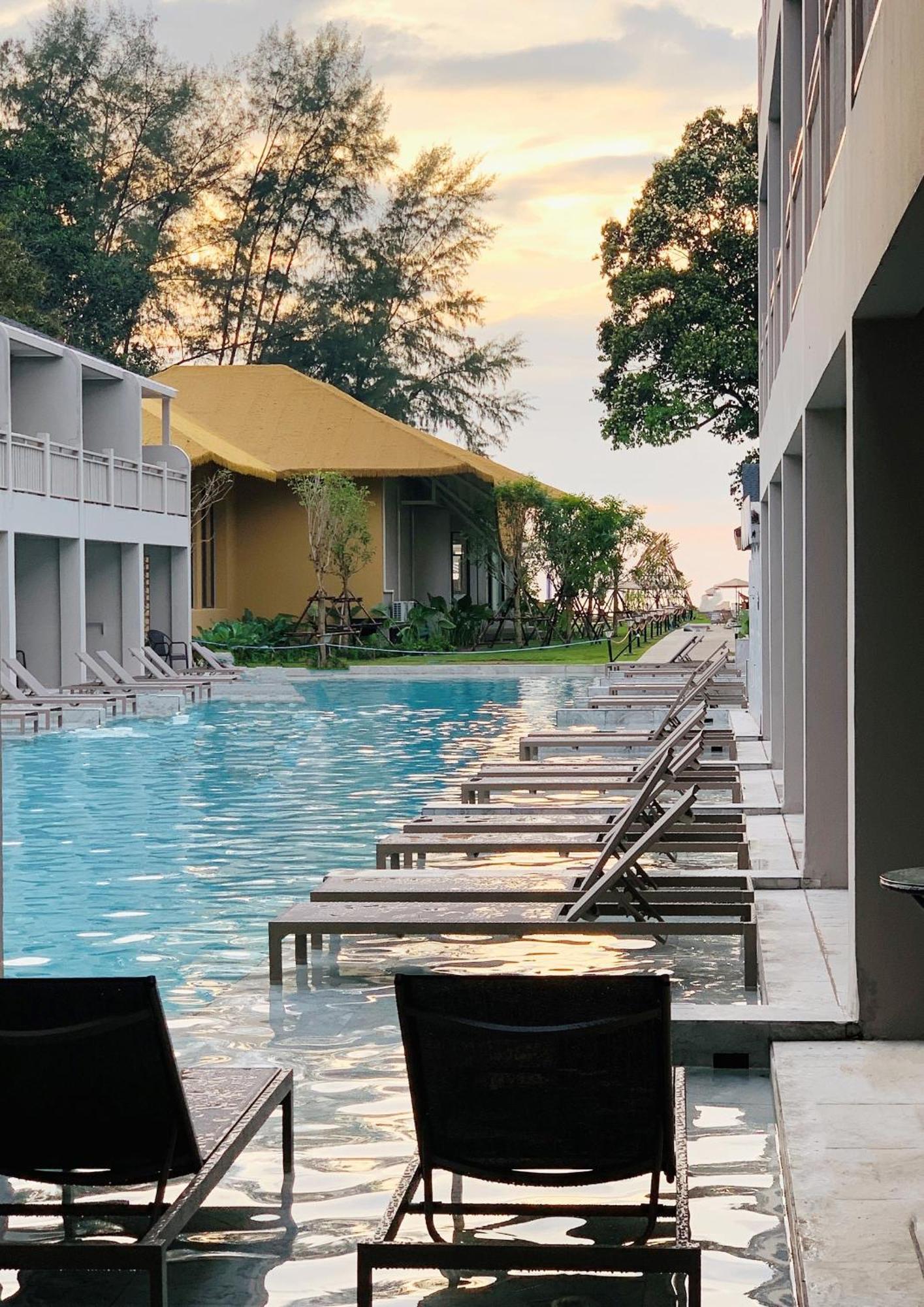 Khaolak Emerald Beach Resort And Spa خاو لاك المظهر الخارجي الصورة